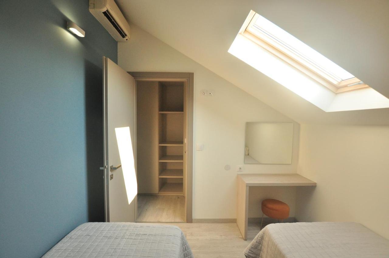 Tassos Apartments コルフ島 エクステリア 写真